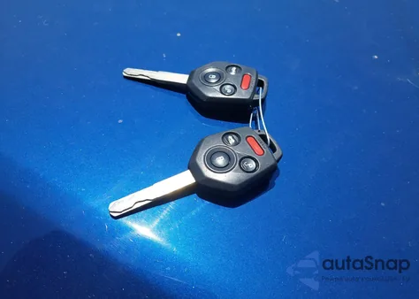 2011 Subaru Outback 3.6R Premium z USA, uszkodzony, nr VIN 4S4BRDGCXB2384149